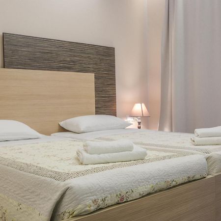 Delfini Beach Hotel&Suites Archangelos  Buitenkant foto