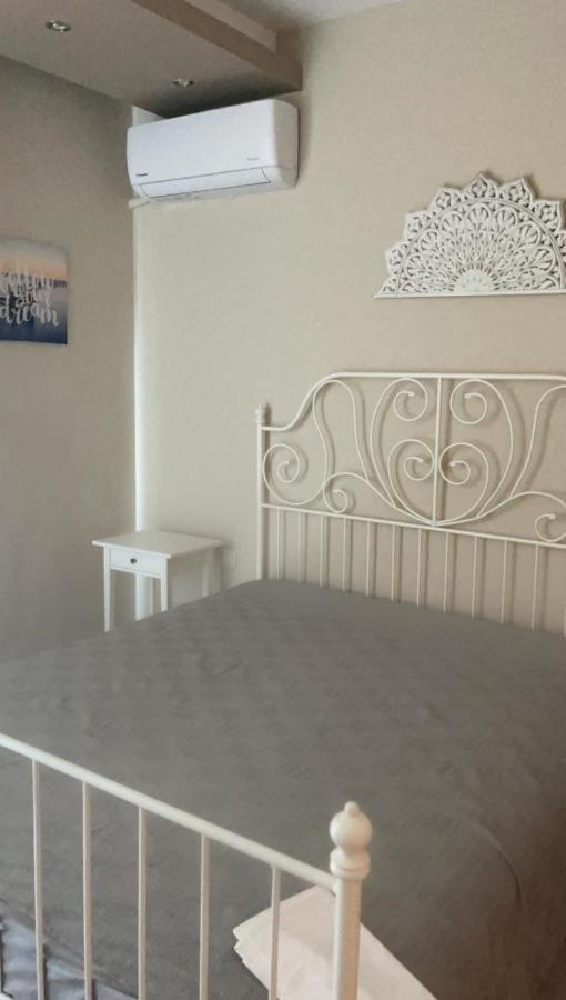 Delfini Beach Hotel&Suites Archangelos  Buitenkant foto