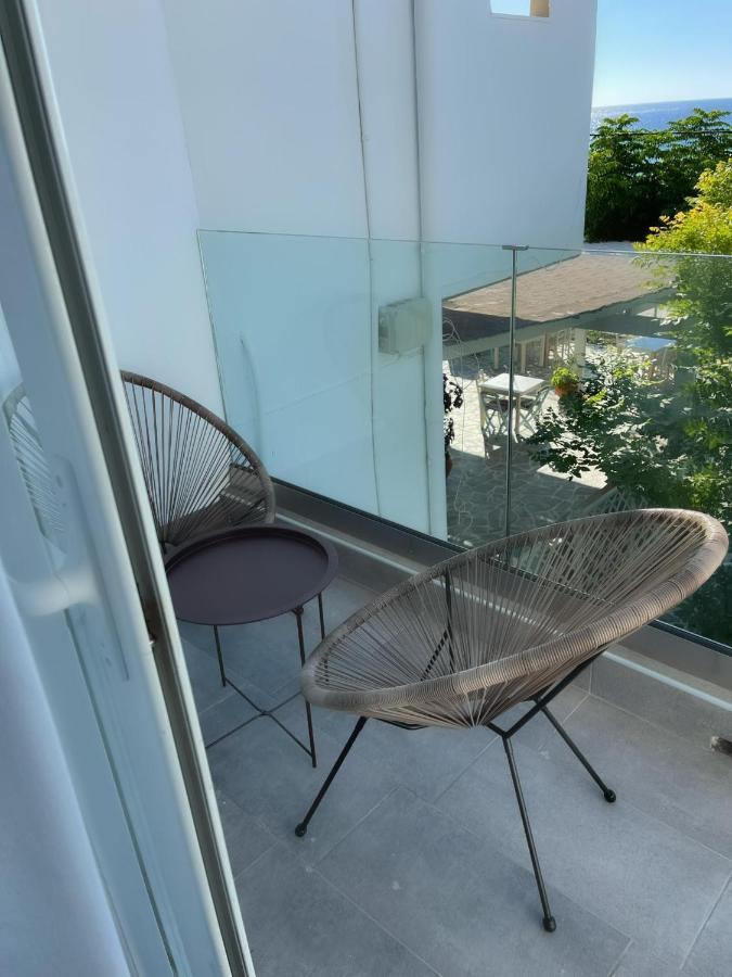 Delfini Beach Hotel&Suites Archangelos  Buitenkant foto
