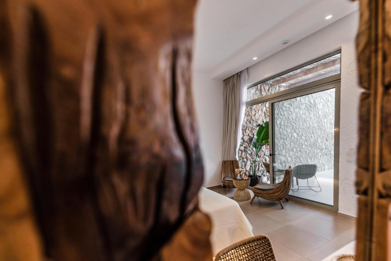 Delfini Beach Hotel&Suites Archangelos  Buitenkant foto