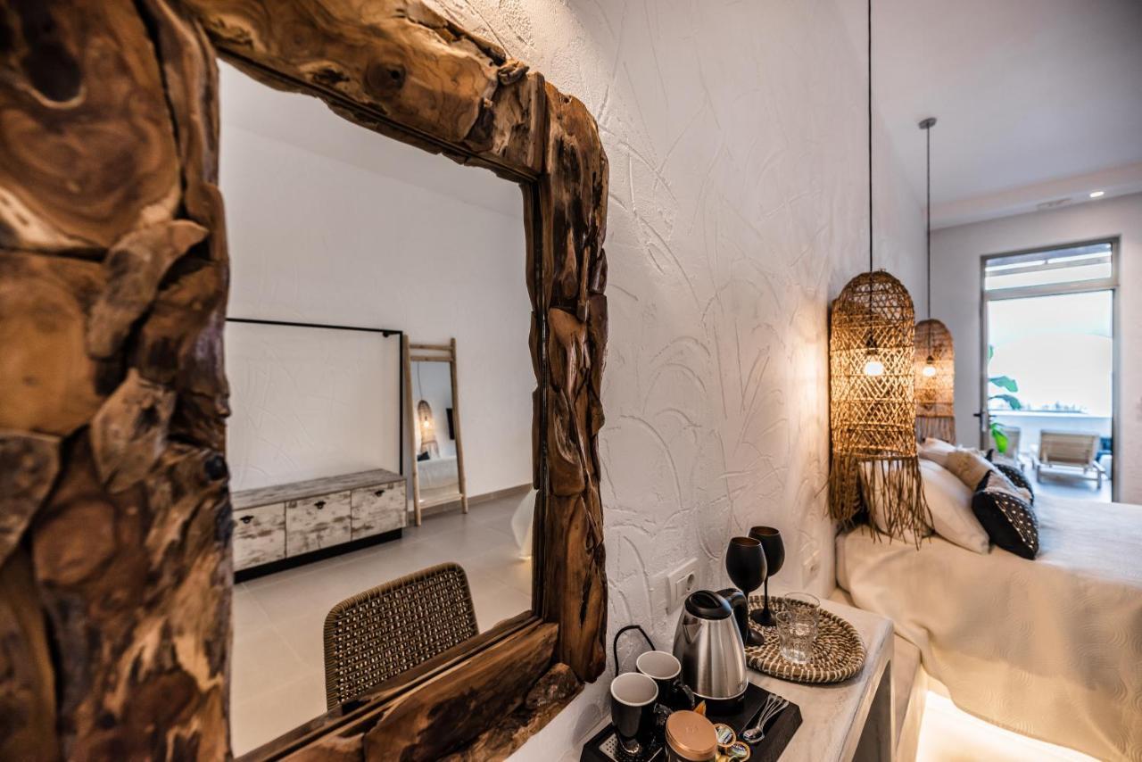 Delfini Beach Hotel&Suites Archangelos  Buitenkant foto