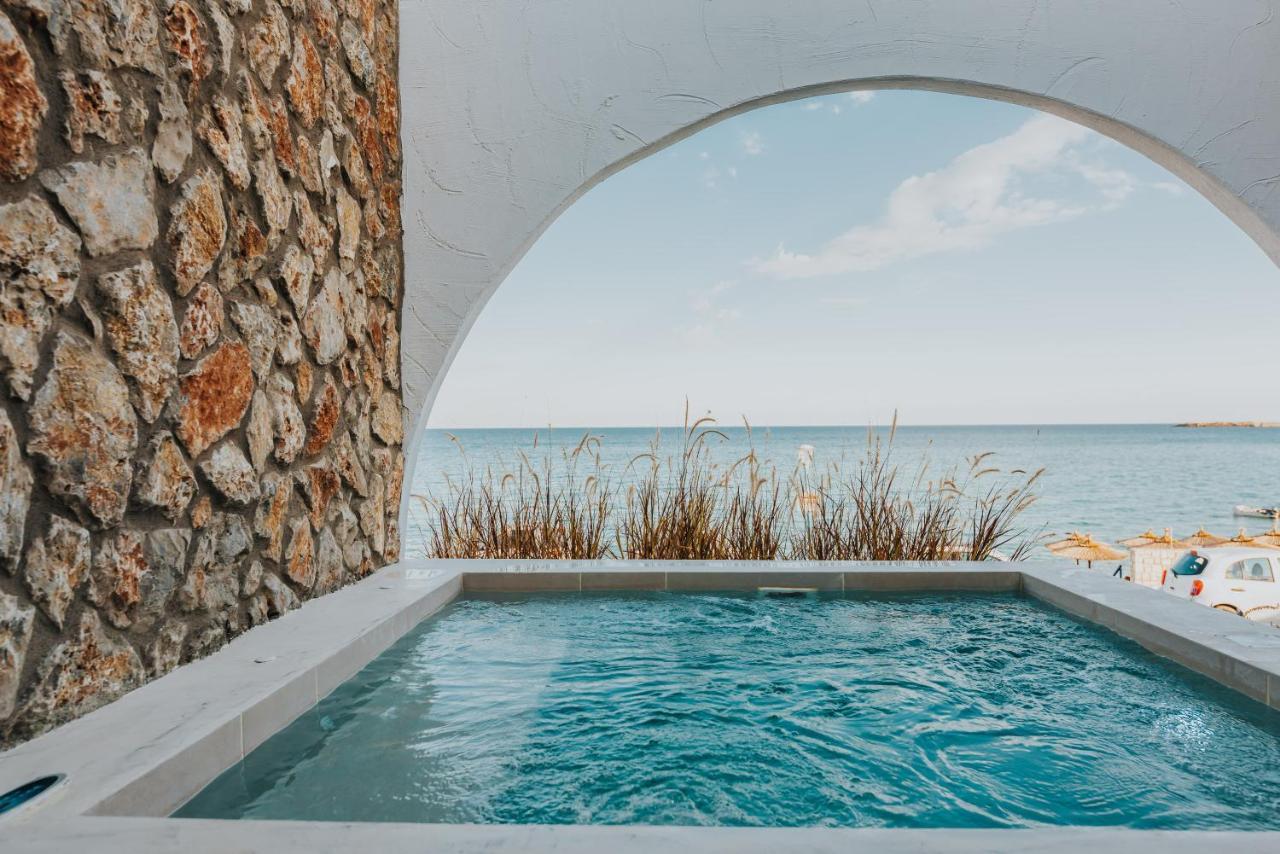 Delfini Beach Hotel&Suites Archangelos  Buitenkant foto