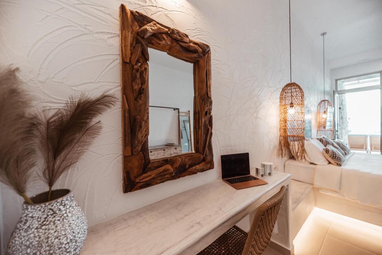 Delfini Beach Hotel&Suites Archangelos  Buitenkant foto