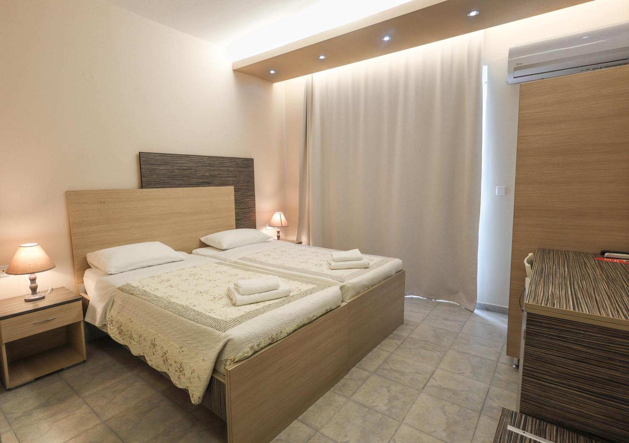 Delfini Beach Hotel&Suites Archangelos  Buitenkant foto