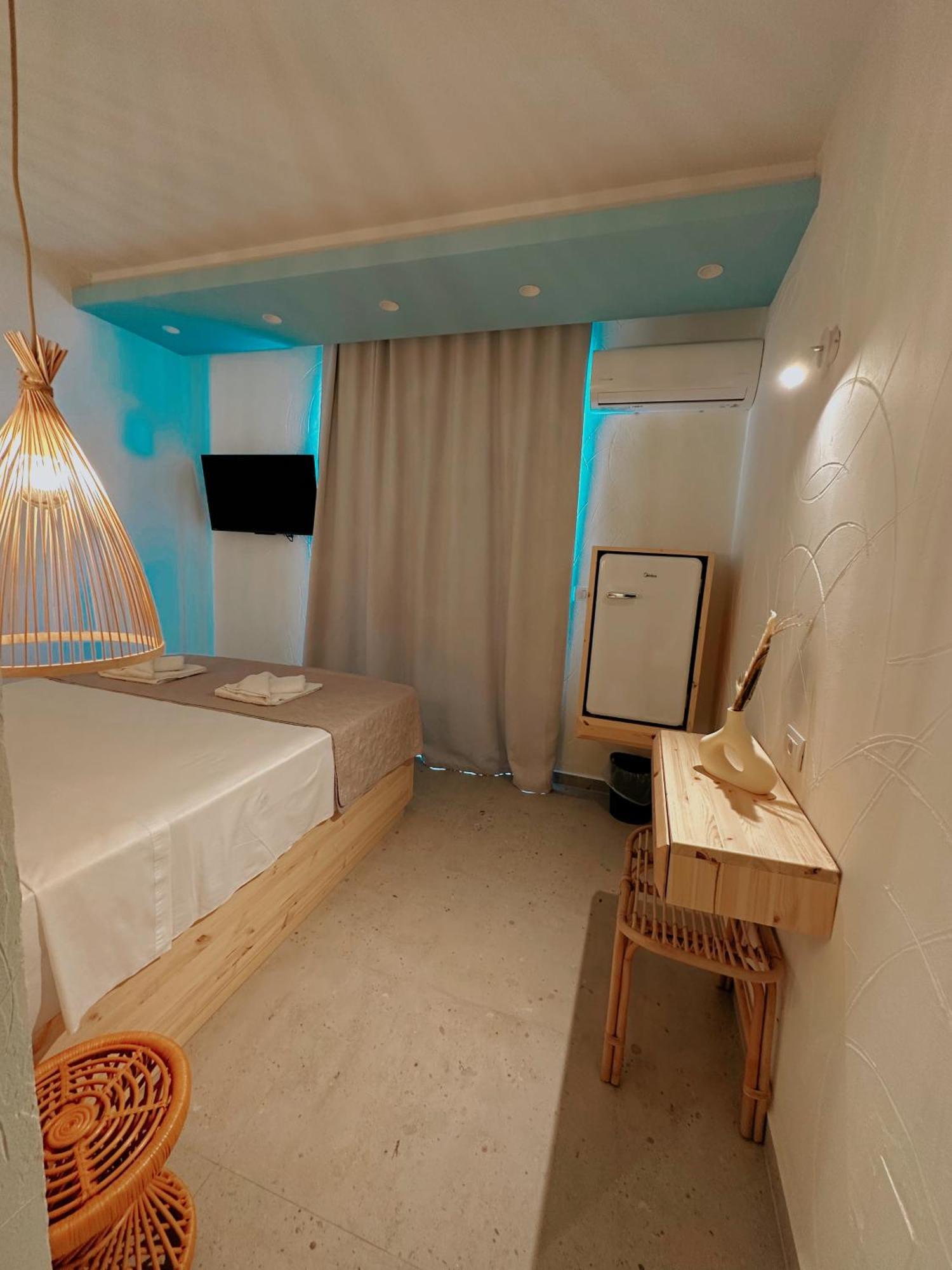 Delfini Beach Hotel&Suites Archangelos  Buitenkant foto