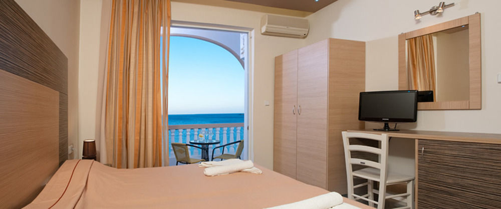 Delfini Beach Hotel&Suites Archangelos  Buitenkant foto